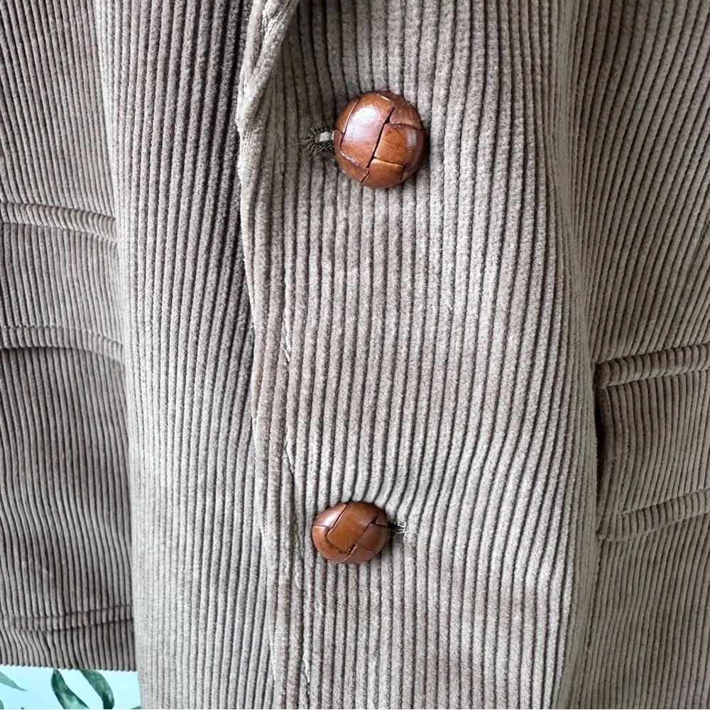 Vintage Men’s DiBenedetto Corduroy Blazer. 42. Brown.